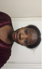indi A. baby-sitter Bordeaux 33