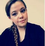 flora M. baby-sitter Saint-Vaast-du-Val 76