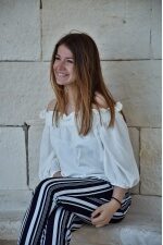 dorine L. baby-sitter La Rochelle 17