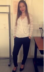siriane A. baby-sitter Salon-de-Provence 13
