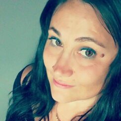 allison P. nounou Poyanne 40