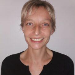 vanessa D. nounou Neuville-en-Ferrain 59