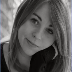 ava M. baby-sitter Paris 75