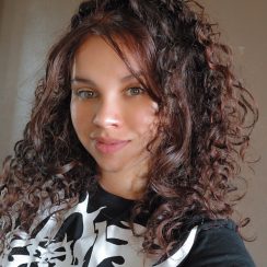 alicia C. assistante maternelle Saint-Maurice-l&rsquo;Exil 38