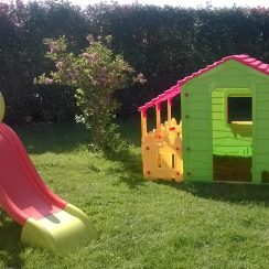 céline D. assistante maternelle Le Châtelet 18
